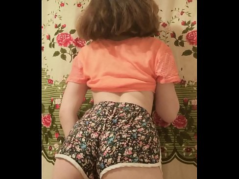 ❤️ Neska gazte sexy galtzak kentzen kameraren aurrean ️ Errusiar porno pornoan eu.tradewin.top ❌️❤
